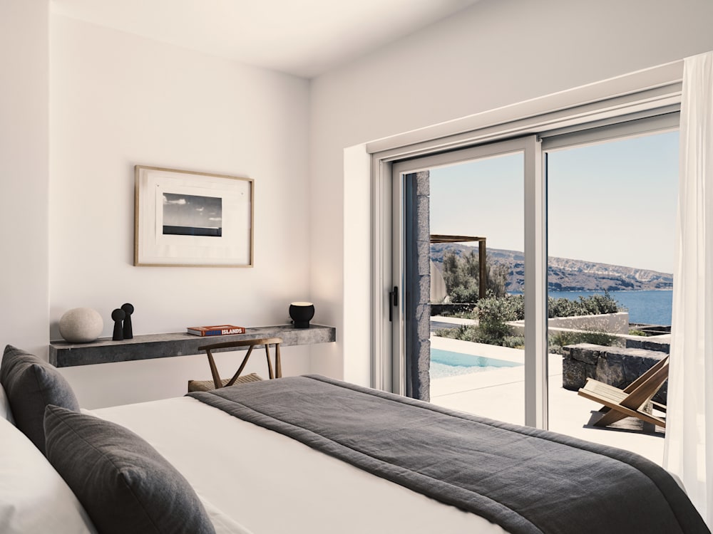 Santorini’s Finest 7 Luxury Hotels with Caldera Views